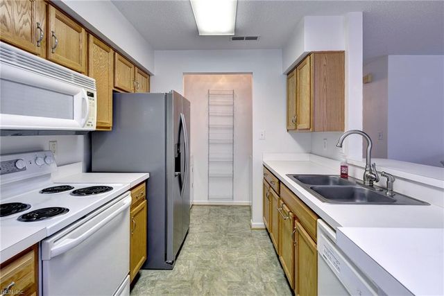 371 Fairway Lookout, Williamsburg, VA 23188