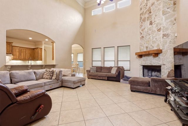 3900 Estancia Way, Fort Worth, TX 76108