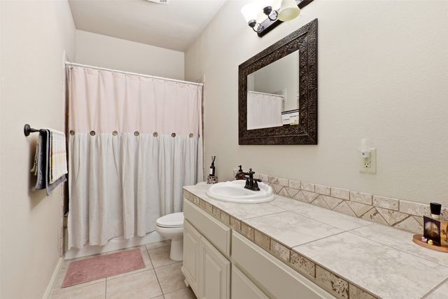 3900 Estancia Way, Fort Worth, TX 76108