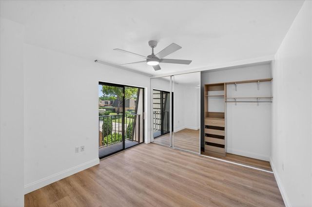 1617 16th Way, West Palm Beach, FL 33407