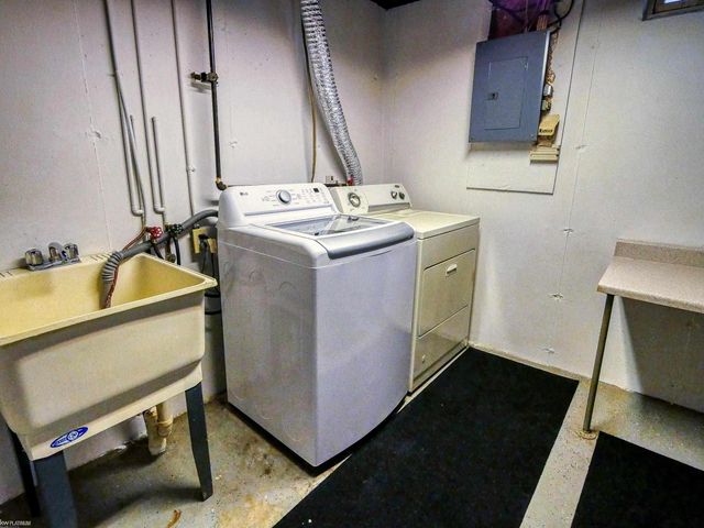 1207 Colorado Street, Marysville, MI 48040