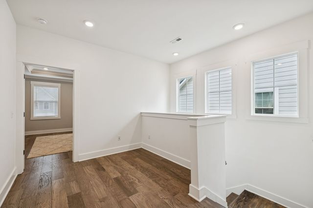 5715 Heirloom Dr, Murfreesboro, TN 37129