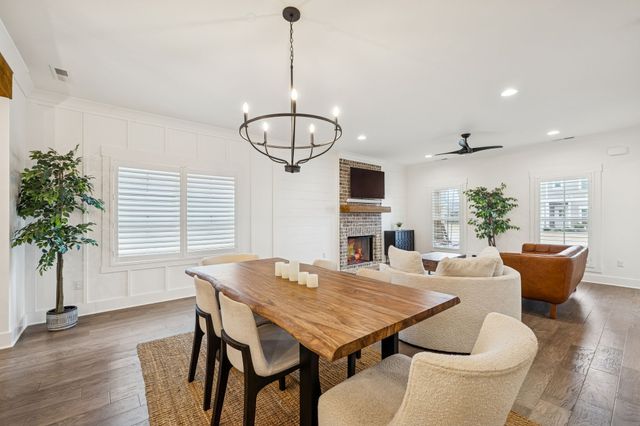 5715 Heirloom Dr, Murfreesboro, TN 37129