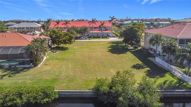 3227 PURPLE MARTIN DRIVE, Punta Gorda, FL 33950