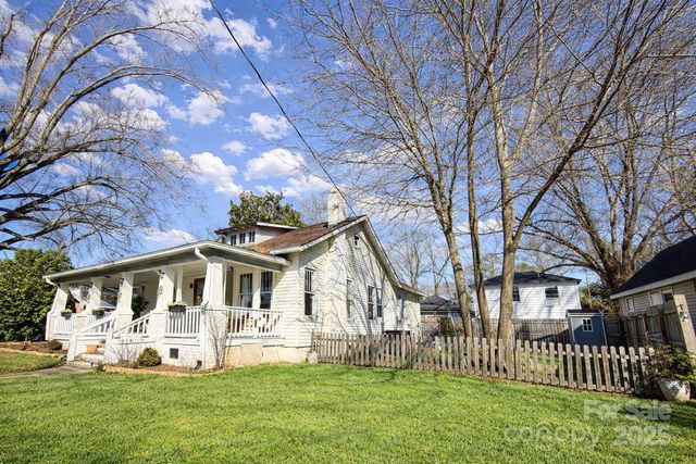 330 Charlotte Avenue, Rock Hill, SC 29730