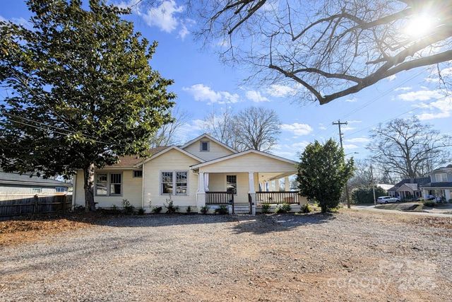 330 Charlotte Avenue, Rock Hill, SC 29730