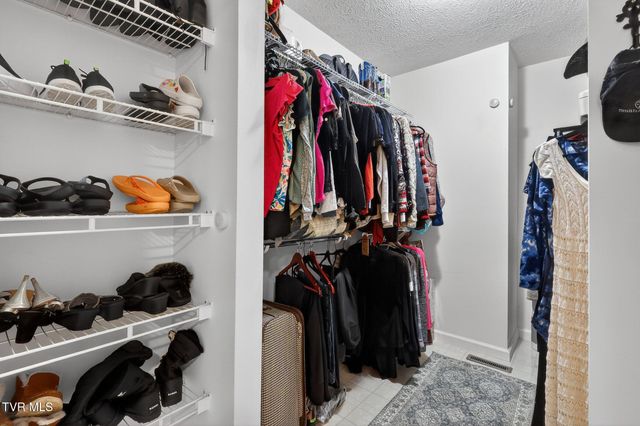 12138 Dettor Road, Bristol, VA 24202