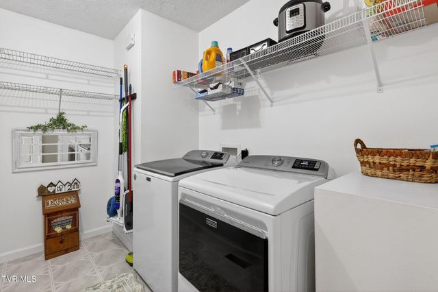 12138 Dettor Road, Bristol, VA 24202