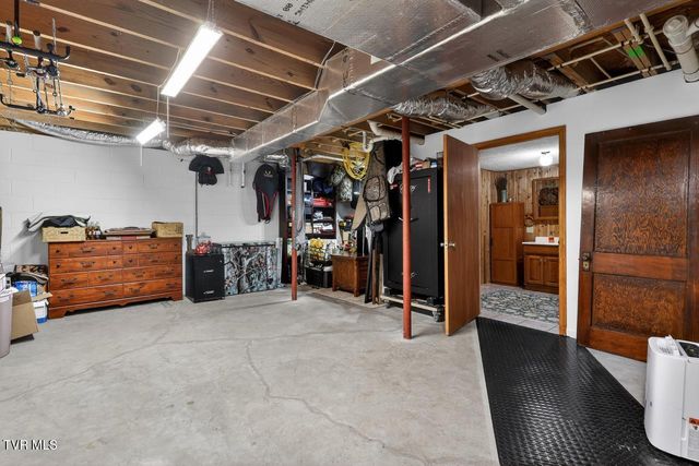 12138 Dettor Road, Bristol, VA 24202