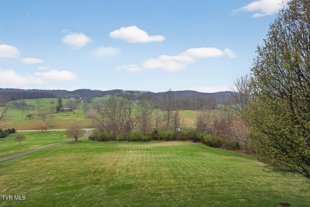 12138 Dettor Road, Bristol, VA 24202