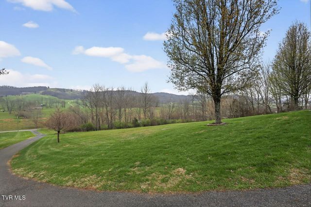 12138 Dettor Road, Bristol, VA 24202