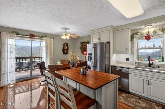 12138 Dettor Road, Bristol, VA 24202