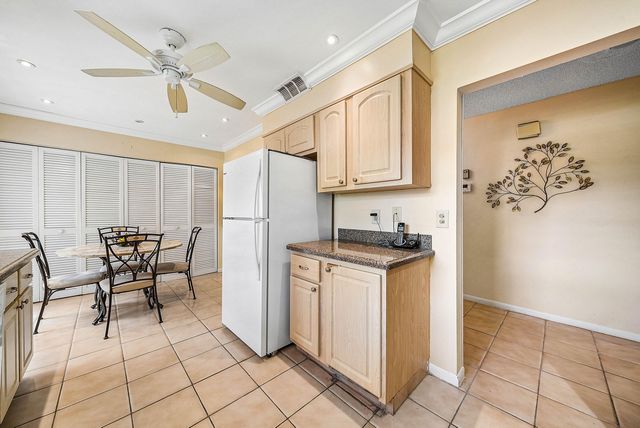 21875 Arriba Real 18b, Boca Raton, FL 33433