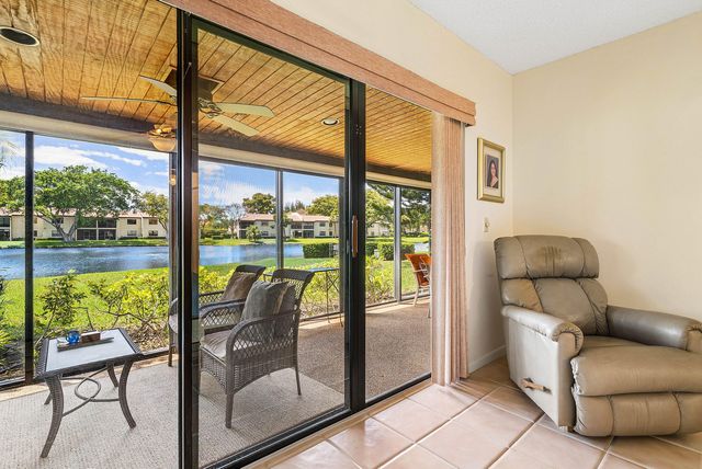 21875 Arriba Real 18b, Boca Raton, FL 33433