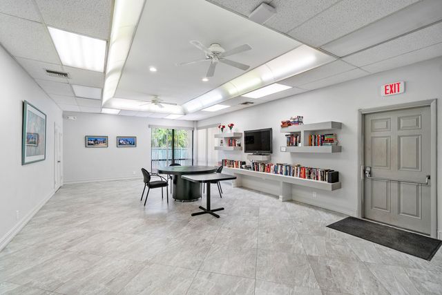 21875 Arriba Real 18b, Boca Raton, FL 33433