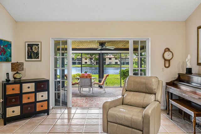 21875 Arriba Real 18b, Boca Raton, FL 33433