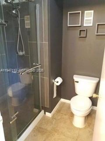 4863 Via Palm Lakes 806, West Palm Beach, FL 33417