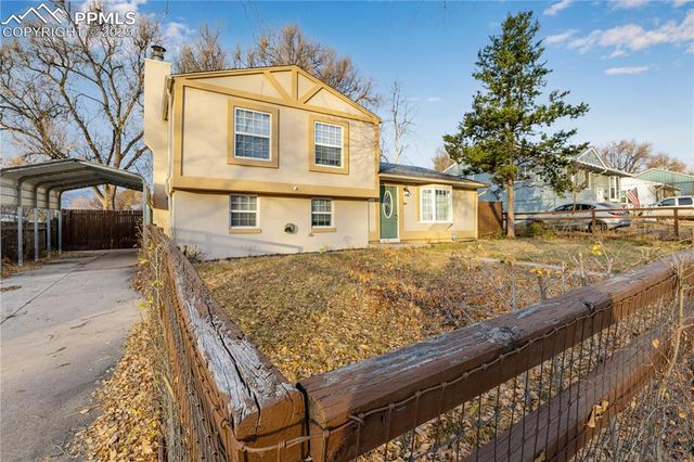 26 ARRAWANNA Street, Colorado Springs, CO 80909