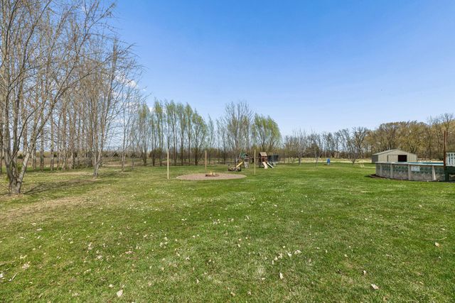 13556 355th Street, Lindstrom, MN 55045