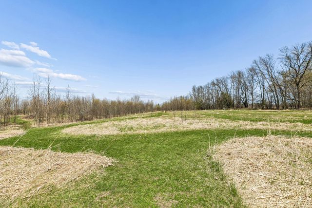 13556 355th Street, Lindstrom, MN 55045
