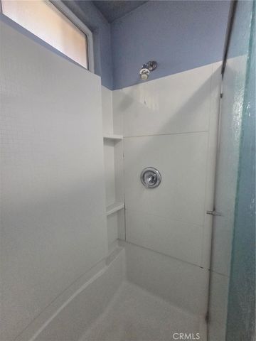 14299 La Paz Drive 32, Victorville, CA 92395