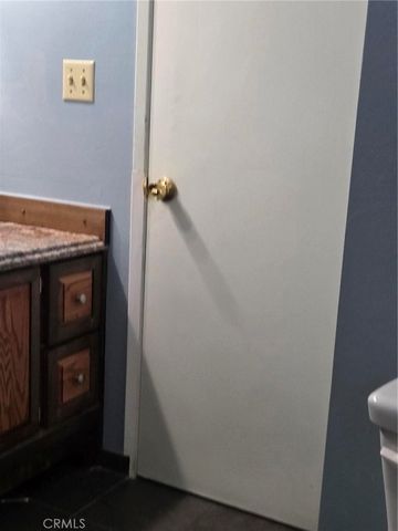 14299 La Paz Drive 32, Victorville, CA 92395