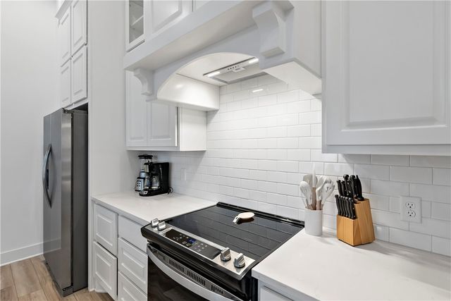 5048 Mooney Falls Drive, Bryan, TX 77802