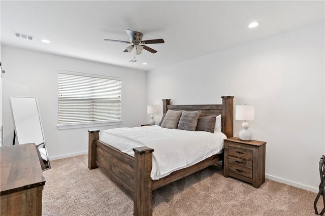 5048 Mooney Falls Drive, Bryan, TX 77802