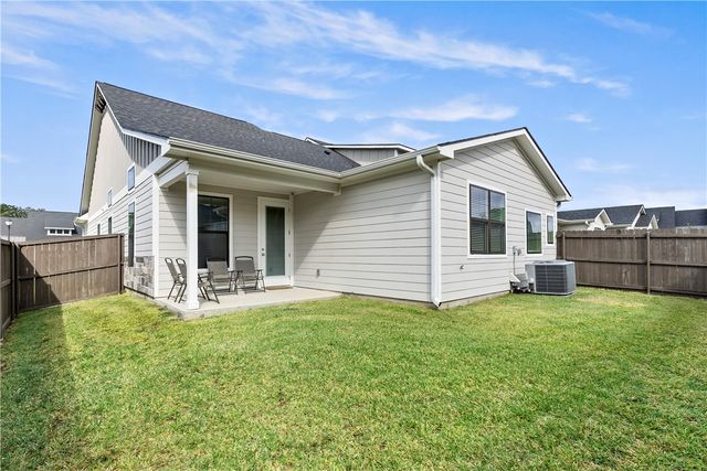 5048 Mooney Falls Drive, Bryan, TX 77802