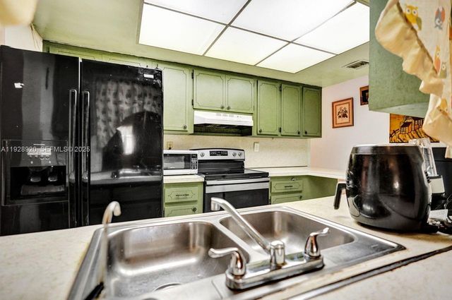 4781 NW 19th Ct, Lauderhill, FL 33313