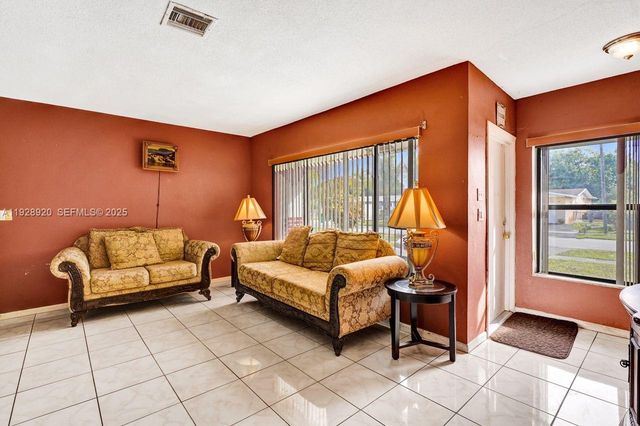 4781 NW 19th Ct, Lauderhill, FL 33313