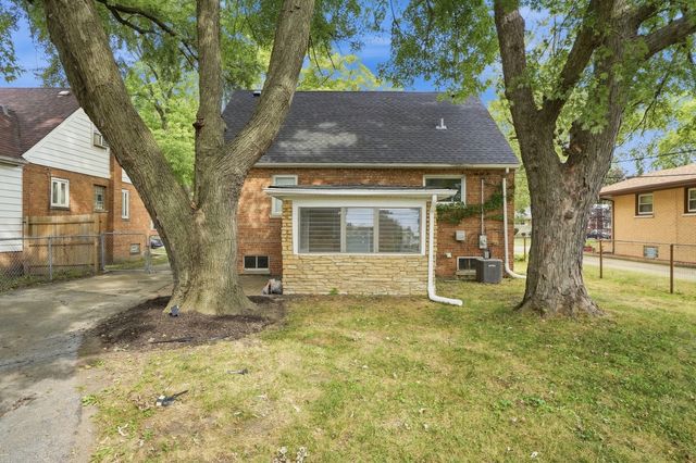 17530 Henry Street, Lansing, IL 60438