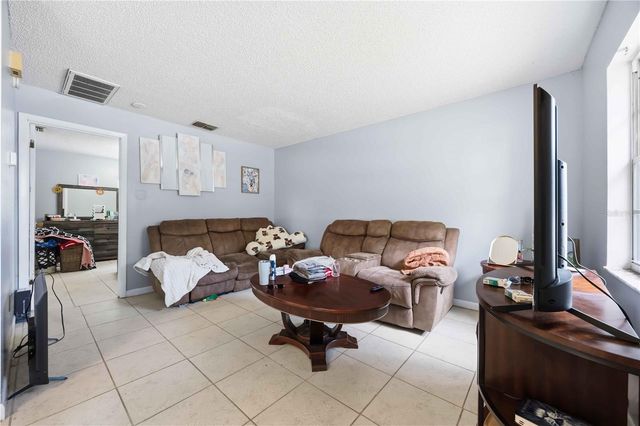 3020 ALLRED DRIVE, Auburndale, FL 33823