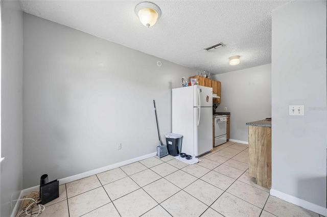 3020 ALLRED DRIVE, Auburndale, FL 33823