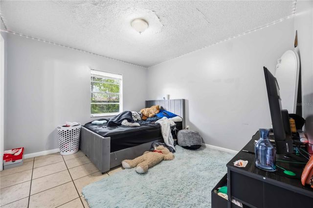3020 ALLRED DRIVE, Auburndale, FL 33823