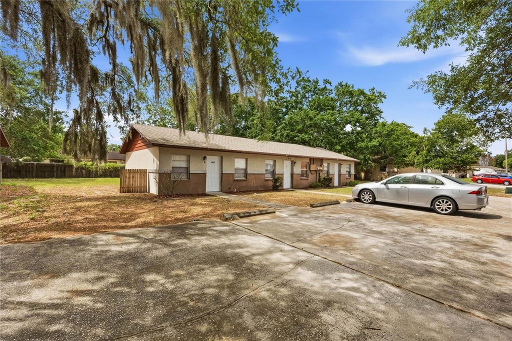 3020 ALLRED DRIVE, Auburndale, FL 33823