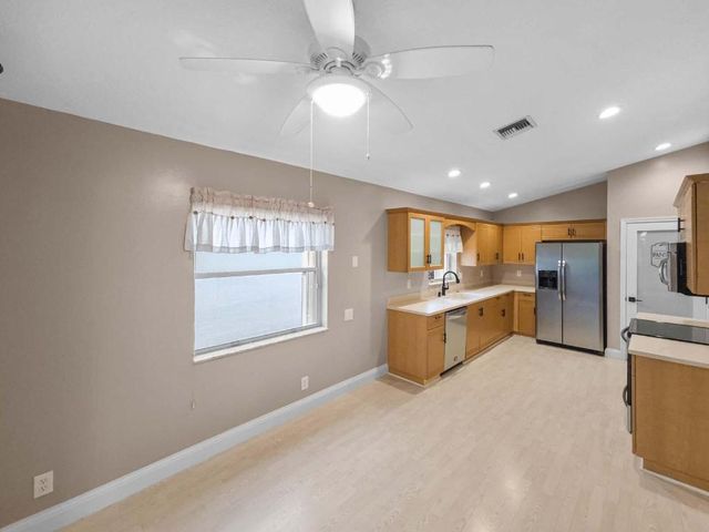 11826 Haddon Park Way, Boynton Beach, FL 33437