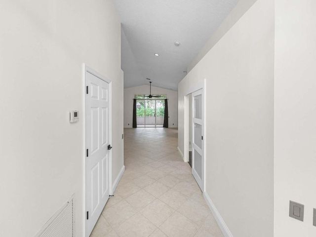 11826 Haddon Park Way, Boynton Beach, FL 33437