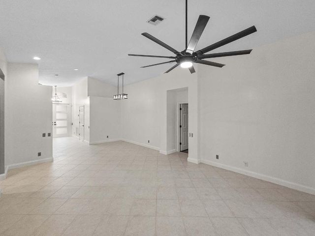 11826 Haddon Park Way, Boynton Beach, FL 33437