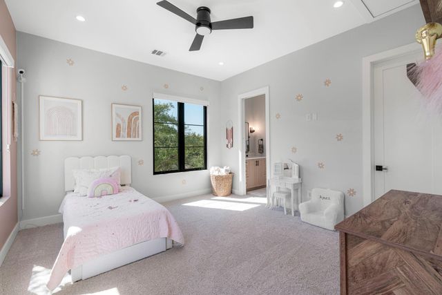 243 Emerald Point CV, Driftwood, TX 78619