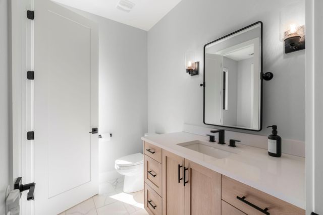 243 Emerald Point CV, Driftwood, TX 78619