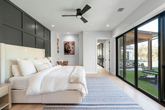 243 Emerald Point CV, Driftwood, TX 78619