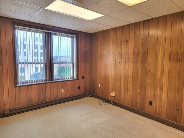 1372 Hancock St, 401, 402,403, Quincy, MA 02169