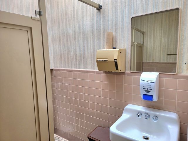 1372 Hancock St, 401, 402,403, Quincy, MA 02169