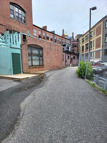 1372 Hancock St, 401, 402,403, Quincy, MA 02169