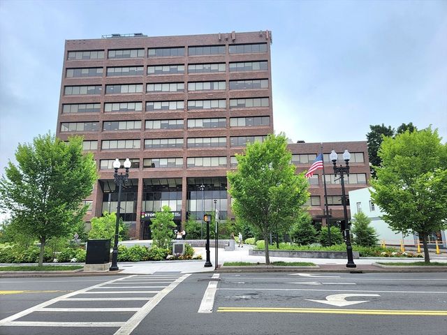 1372 Hancock St, 401, 402,403, Quincy, MA 02169