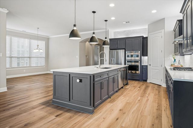 2915 Mcgregor Drive, Frisco, TX 75033