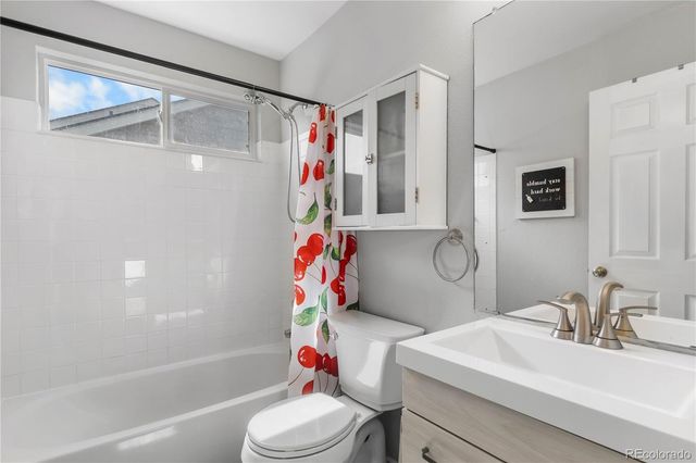 2779 S Waco Way, Aurora, CO 80013