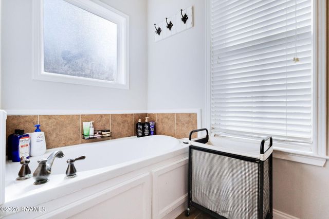 104 White Stripe Cove, Carencro, LA 70520