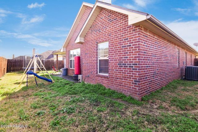104 White Stripe Cove, Carencro, LA 70520